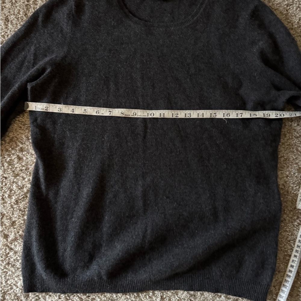 Charter Club Gray Crew Neck Cashmere Sweater, Size XL - Picture 5 of 5